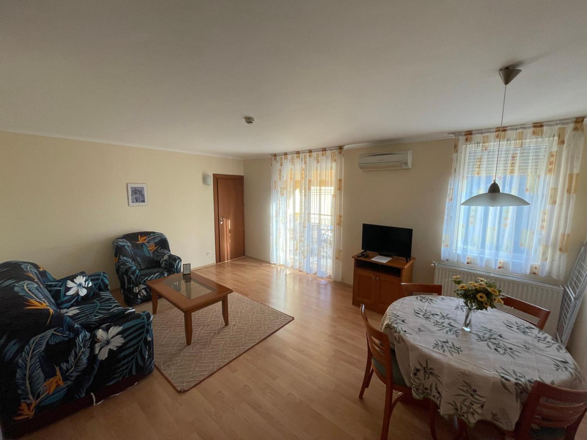Garda Wellness Apartmanhaz Heviz Room photo